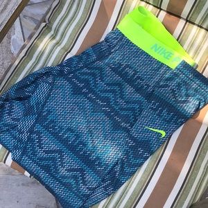 NIKE Workout Multicolor Pants